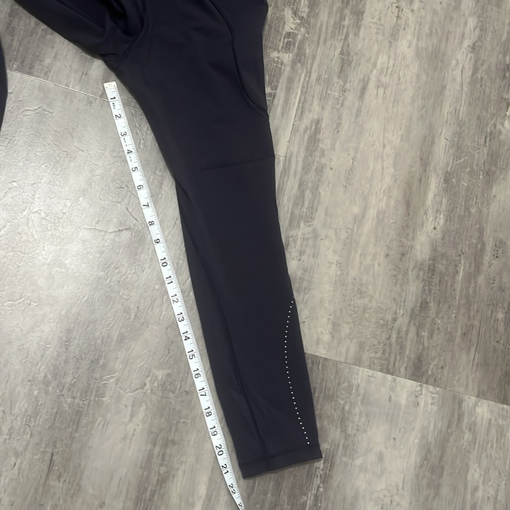 Lululemon Extra Mile Reflective Dots Navy Leggings Size 4 - Picture 6 of 10